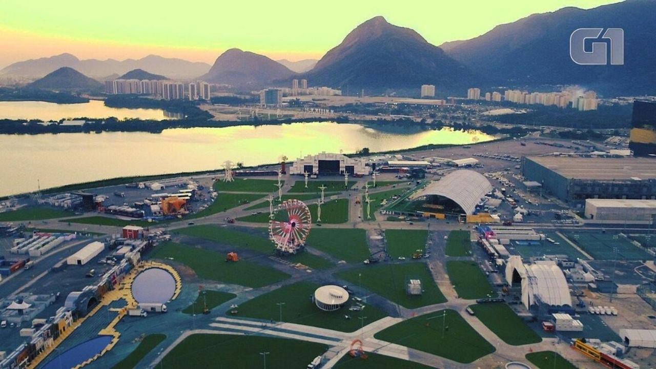 Apartemen Localizacao Na Barra Da Tijuca- Com Ar, Wifi, Microondas